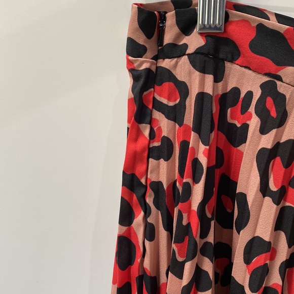 Closet London Red leopard cheetah pleated skirt us8 - Picture 12 of 12